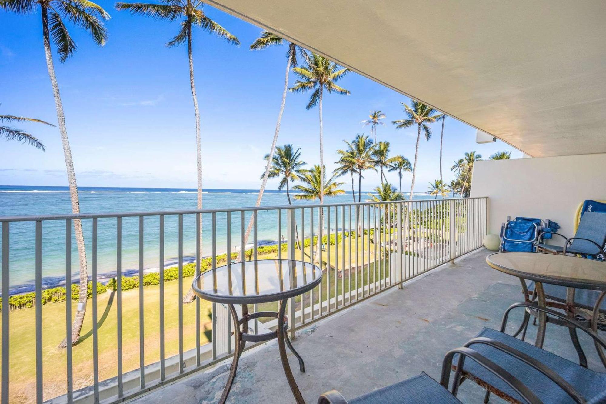 Beautiful Beachfront Condo Лаи Экстерьер фото